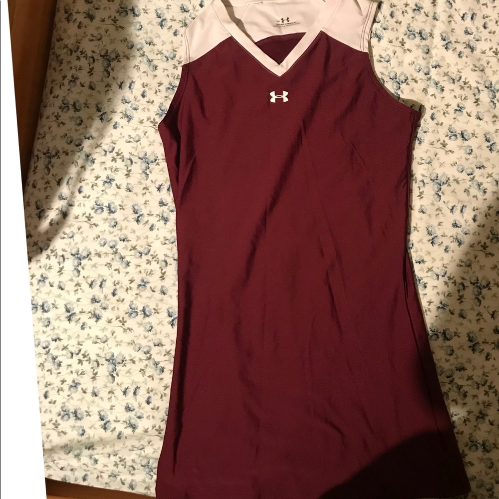 Under Armour heatgear volleyball tank